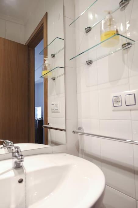 La Casina De Cori Apartman Luarca Kültér fotó