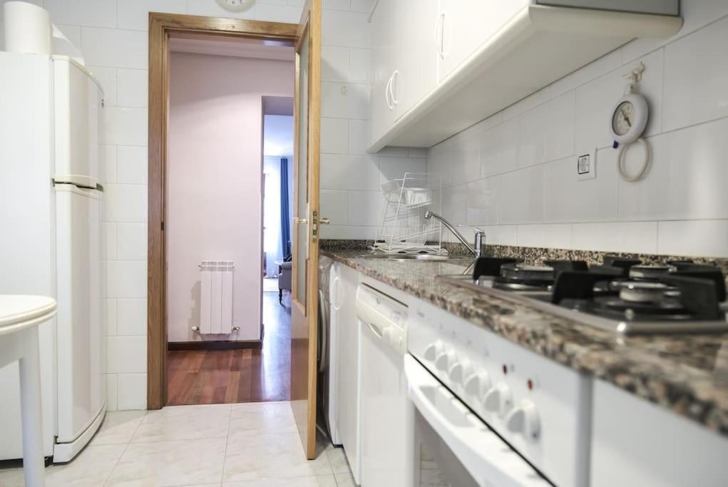 La Casina De Cori Apartman Luarca Kültér fotó