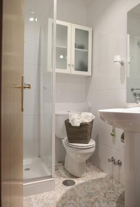 La Casina De Cori Apartman Luarca Kültér fotó