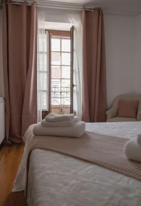 La Casina De Cori Apartman Luarca Kültér fotó