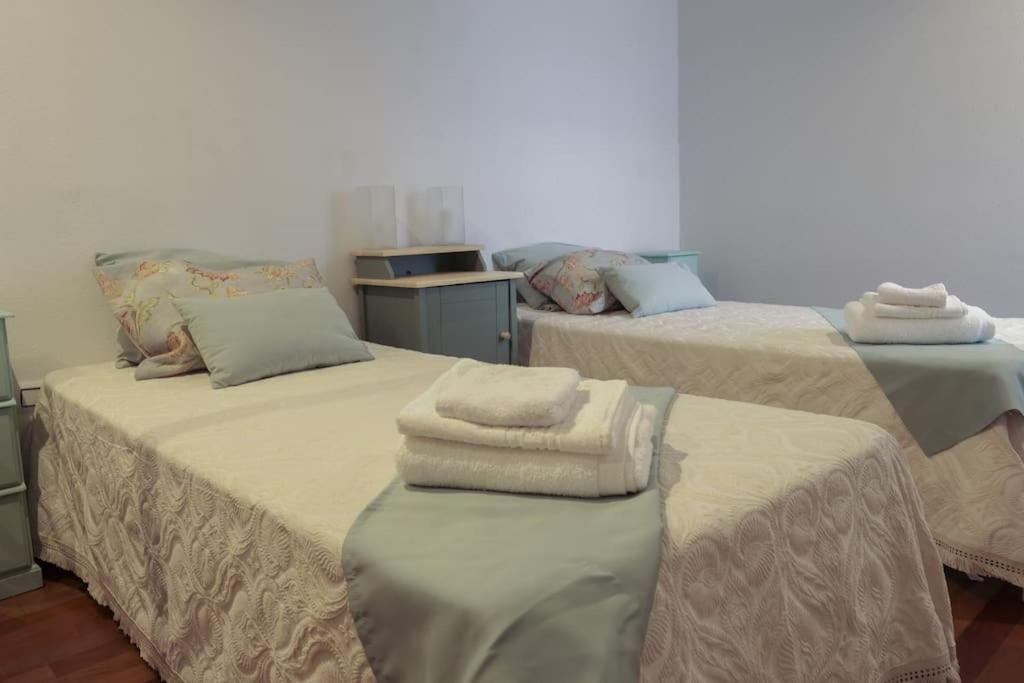 La Casina De Cori Apartman Luarca Kültér fotó