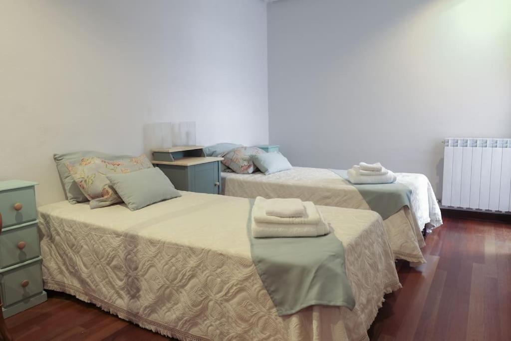 La Casina De Cori Apartman Luarca Kültér fotó
